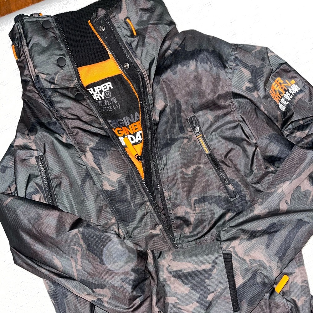 ❌SOLD❌ Superdry Jacket (Check out Video)